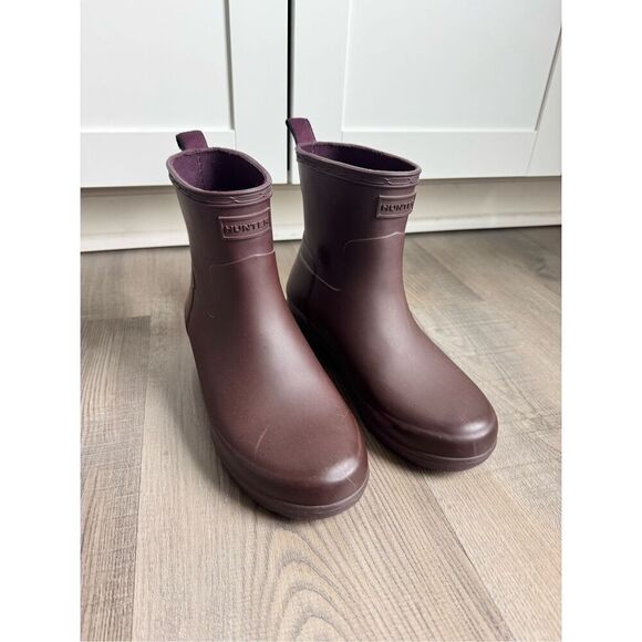 HUNTER Refined Low Heel Ankle Matt Boot Oxblood Size 5 Rainboots - Picture 2 of 10